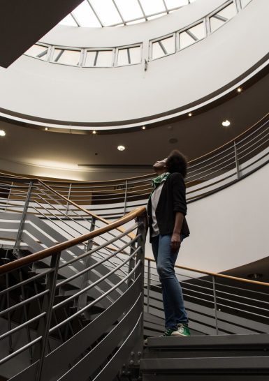 Centre_de_Congres___hall_et_escalier-Saint-Etienne_Tourisme___Congres___Disybeltran-66462-1600px